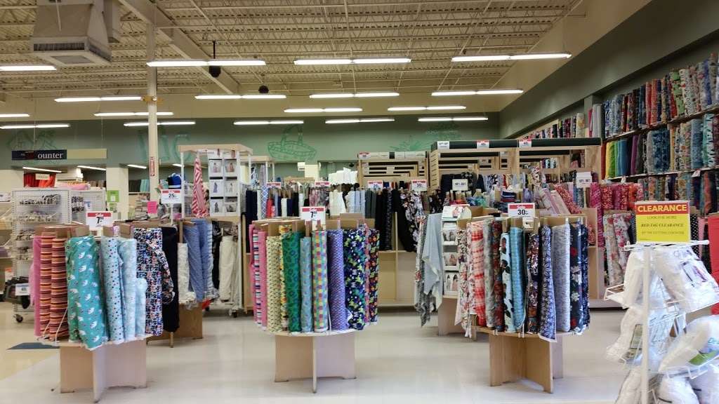 JOANN Fabrics and Crafts | 1003-C W Patrick St, Frederick, MD 21702, USA | Phone: (301) 662-8500