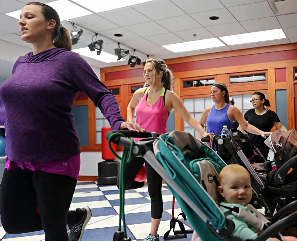 FIT4MOM Lake Zurich - Mundelein - Wauconda | 868 Broadway Ct, Lake Zurich, IL 60047, USA | Phone: (224) 723-4456