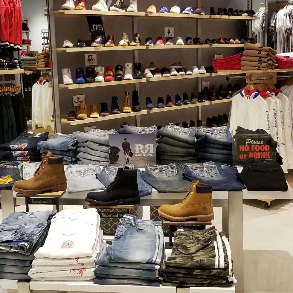 Pepper Tree mens designerwear | Grapevine Mills Mall, Suite 411, Entrance 4, 3000 Grapevine Mills Pkwy, Grapevine, TX 76051, USA | Phone: (214) 285-8733