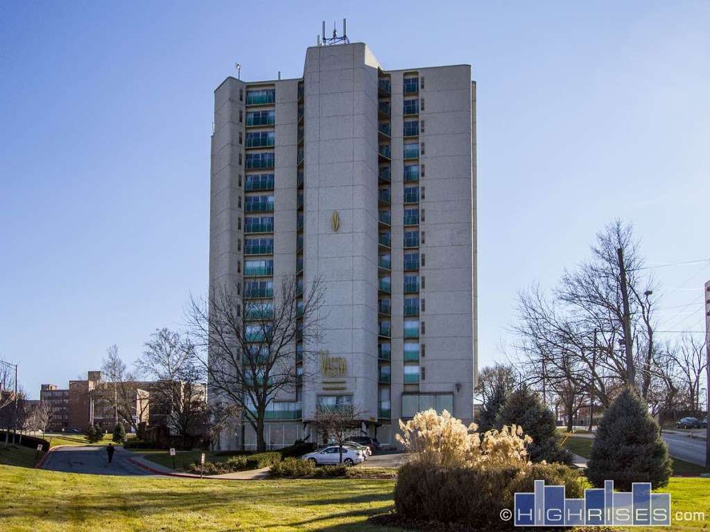 Vista Condominiums | 3838 Rainbow Blvd, Kansas City, KS 66103 | Phone: (913) 432-3838