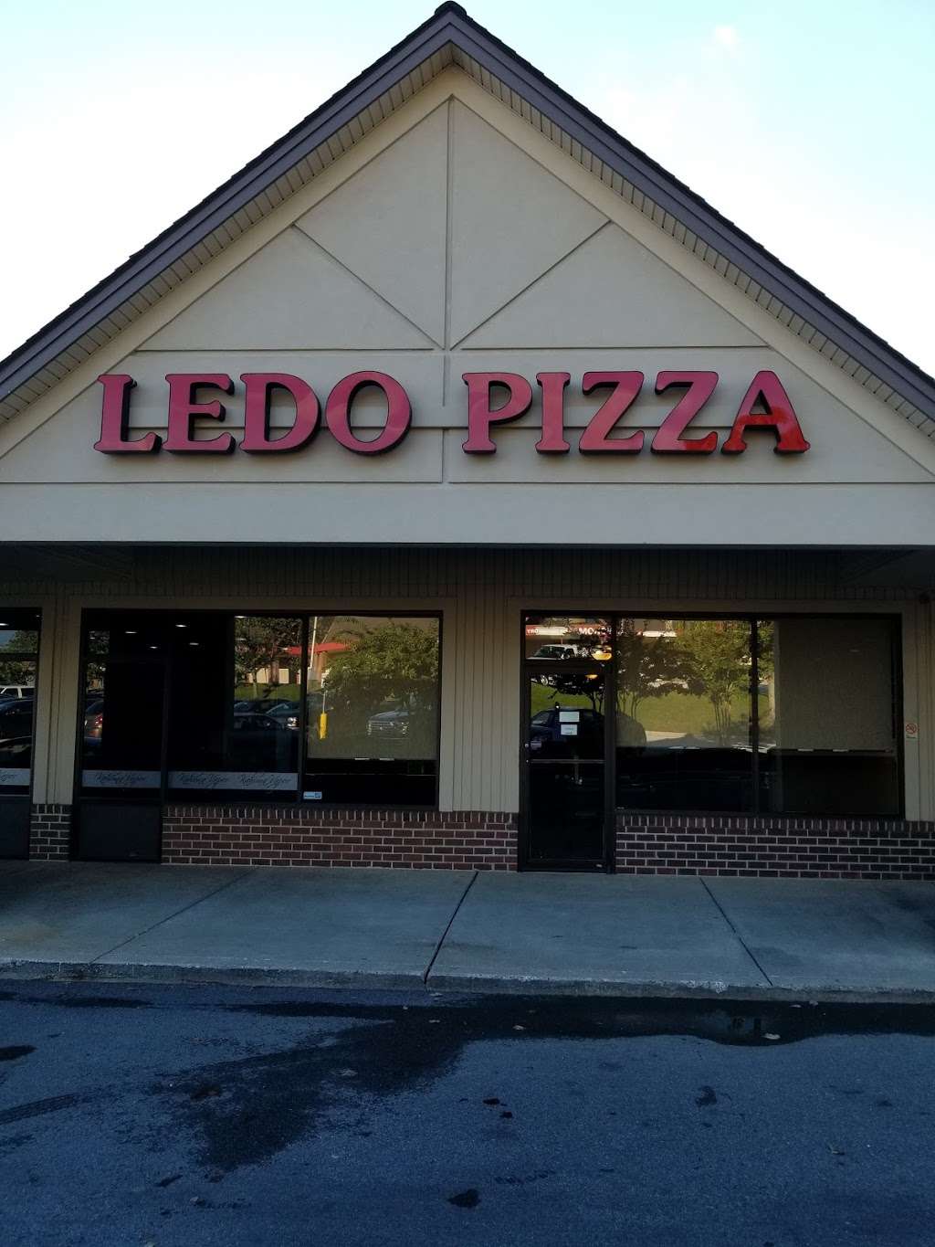 Ledo Pizza | 8480 Baltimore National Pike, Ellicott City, MD 21043, USA | Phone: (410) 750-7087