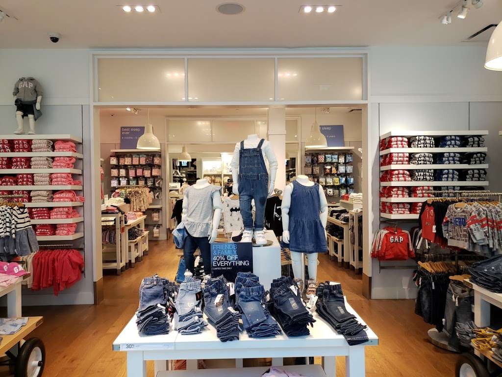 Gap Kids | MALL@ MILLENIA, 4200 Conroy Rd, Orlando, FL 32839, USA | Phone: (407) 345-1289