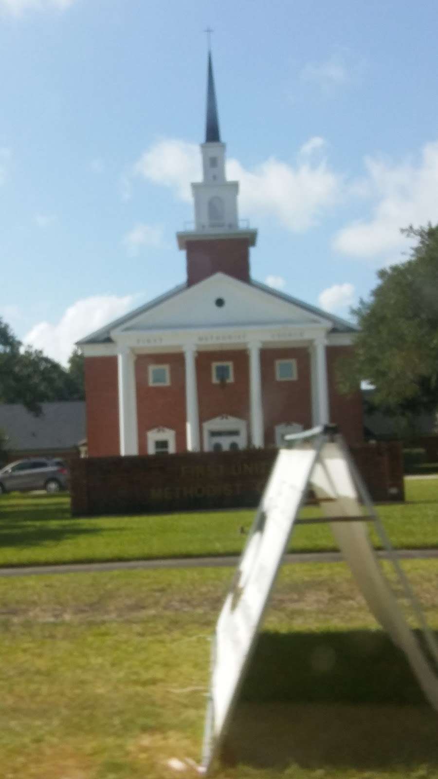 First United Methodist Church | 611 W South St, Alvin, TX 77511, USA | Phone: (281) 585-2586