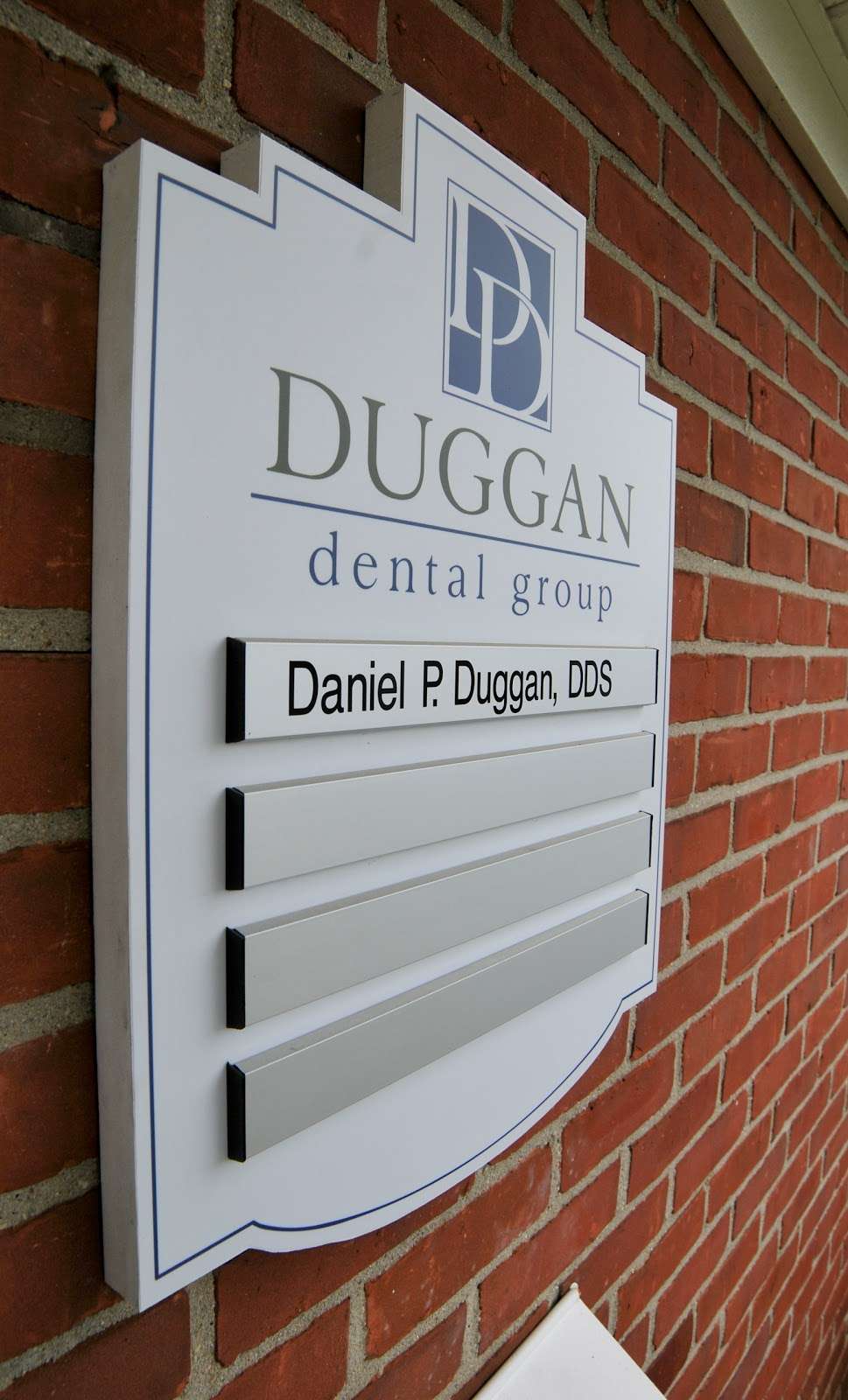 Daniel P. Duggan, DDS | 11 Bay Shore Rd, Bay Shore, NY 11706, USA | Phone: (631) 586-6300