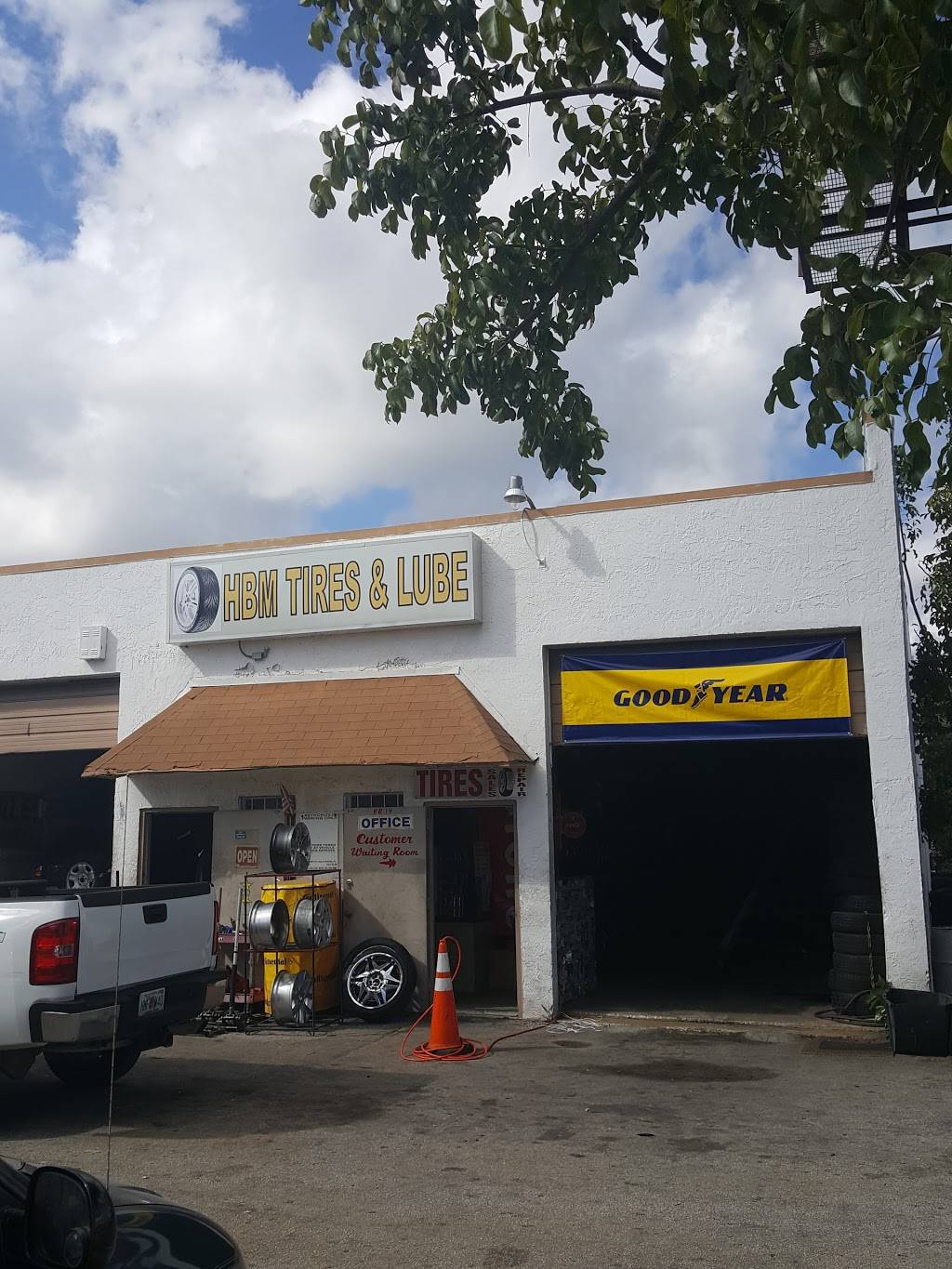 HBM Tires and Lube | 5933 Ravenswood Rd # 17, Fort Lauderdale, FL 33312, USA | Phone: (954) 367-3540