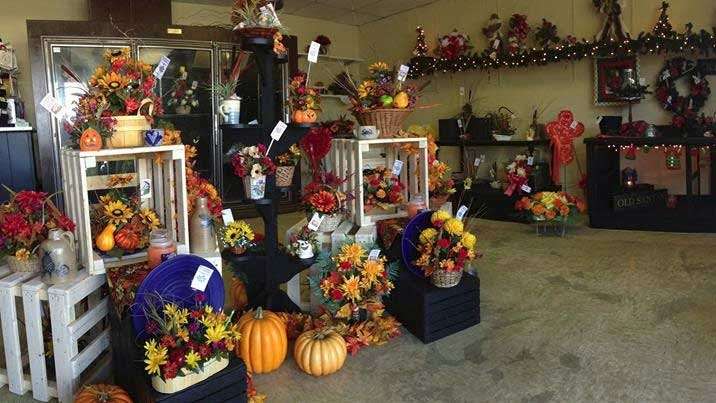 Landons Flowers | 10 N 7th St, Crisfield, MD 21817, USA | Phone: (410) 968-1555