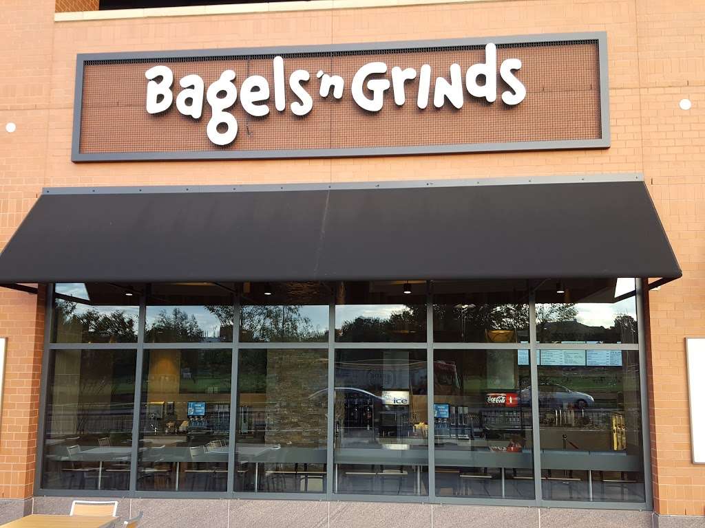 Bagels n Grinds College Park | 7777 Baltimore Ave suite a, College Park, MD 20740, USA | Phone: (240) 582-5475