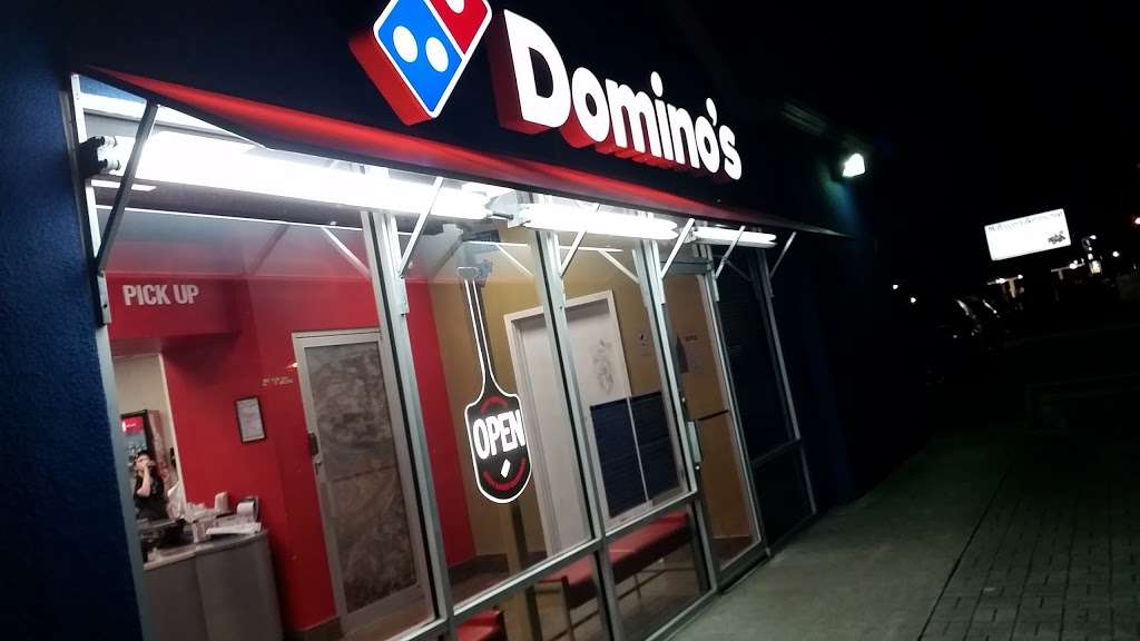 Dominos Pizza | 301 Center St, Deer Park, TX 77536, USA | Phone: (281) 542-9666