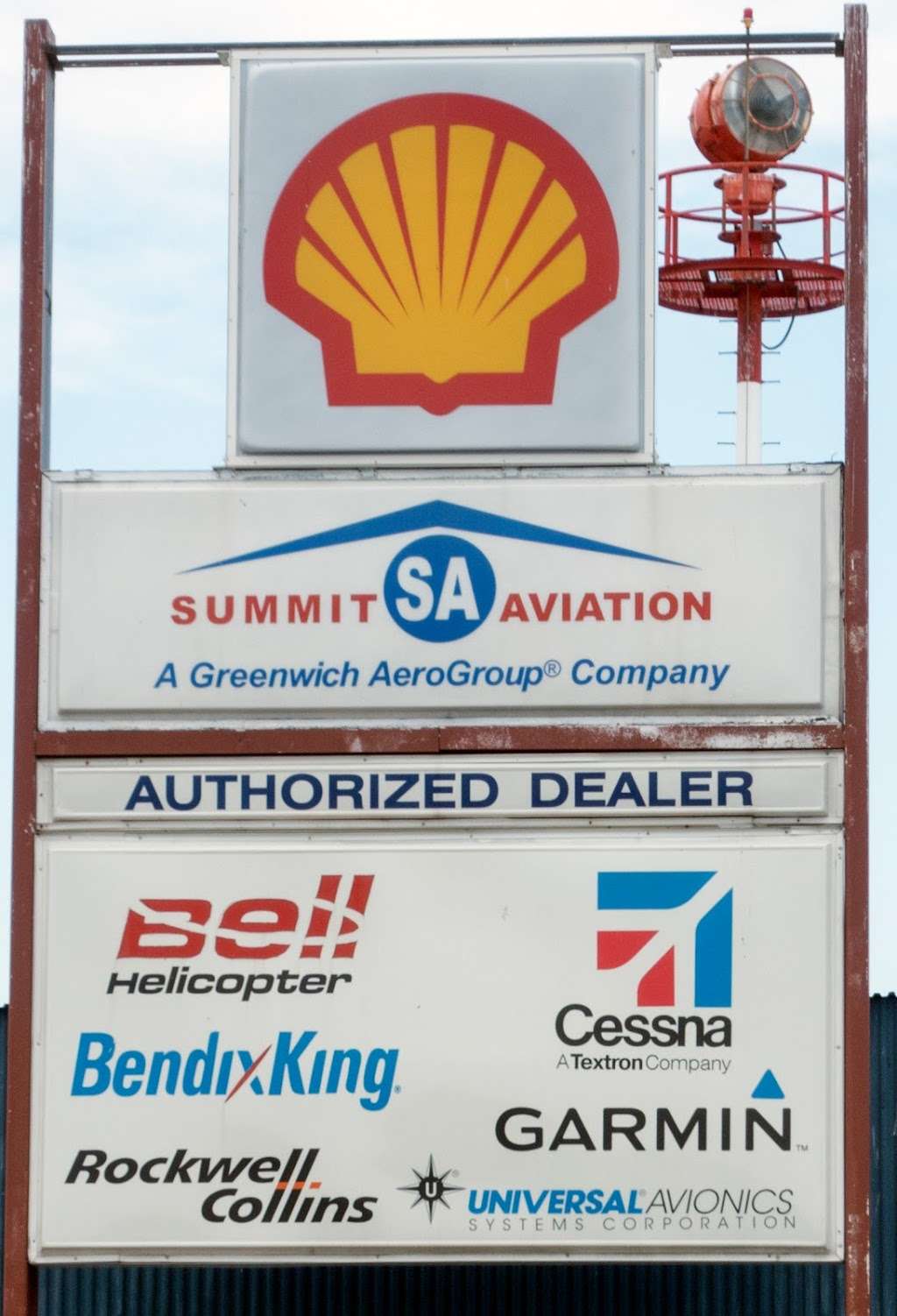 Summit Aviation | 4200 Summit Bridge Rd, Middletown, DE 19709, USA | Phone: (302) 834-5400