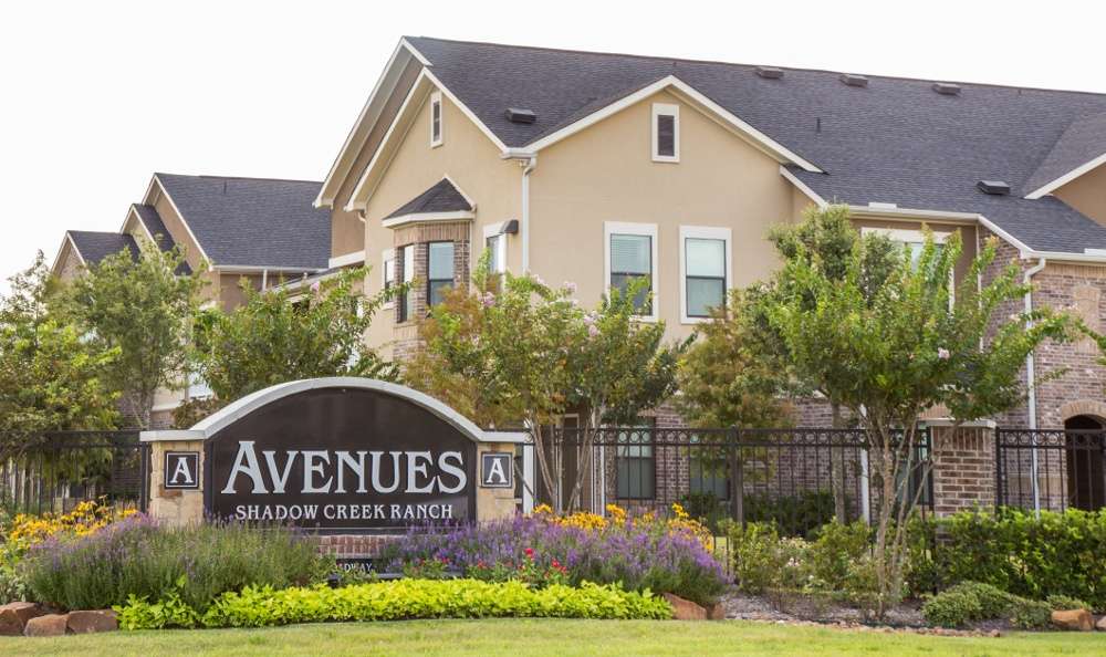 Avenues at Shadow Creek Ranch | 12501 Broadway St, Pearland, TX 77584, USA | Phone: (713) 533-8923