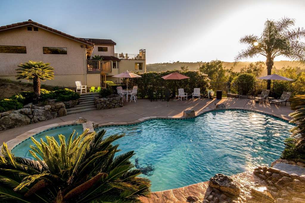 Ultimate Serenity Vacation Rental | 2808 Lakemont Dr, Fallbrook, CA 92028, USA | Phone: (406) 461-3470