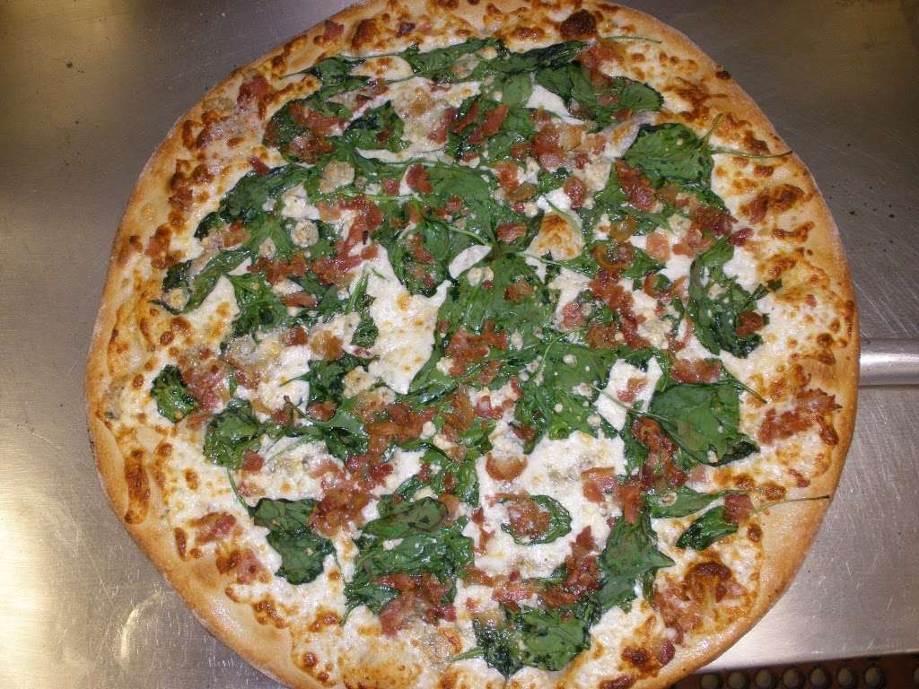 Uncle Oogies Pizzeria | 6118 Landis Ave, Sea Isle City, NJ 08243 | Phone: (609) 263-6086