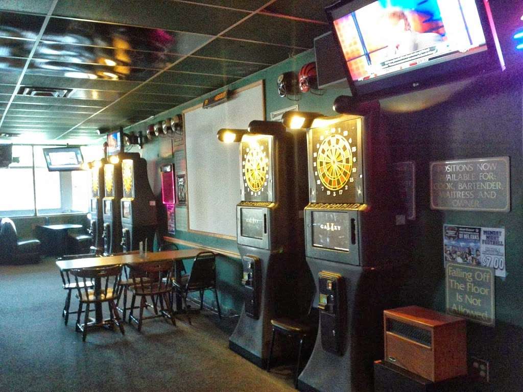 Boomers Bar & Grill | 7932 N Oak Trafficway, Kansas City, MO 64118, USA | Phone: (816) 436-7245