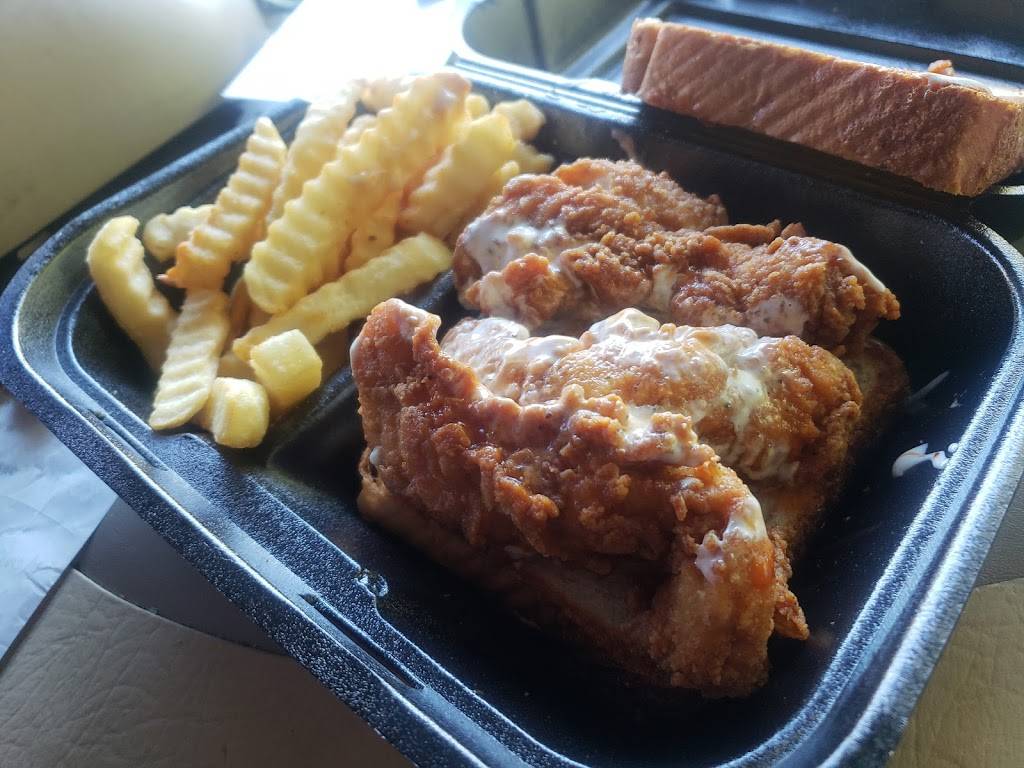 Zaxbys Chicken Fingers & Buffalo Wings | 1372 Airport Rd, Jacksonville, FL 32218, USA | Phone: (904) 741-1808