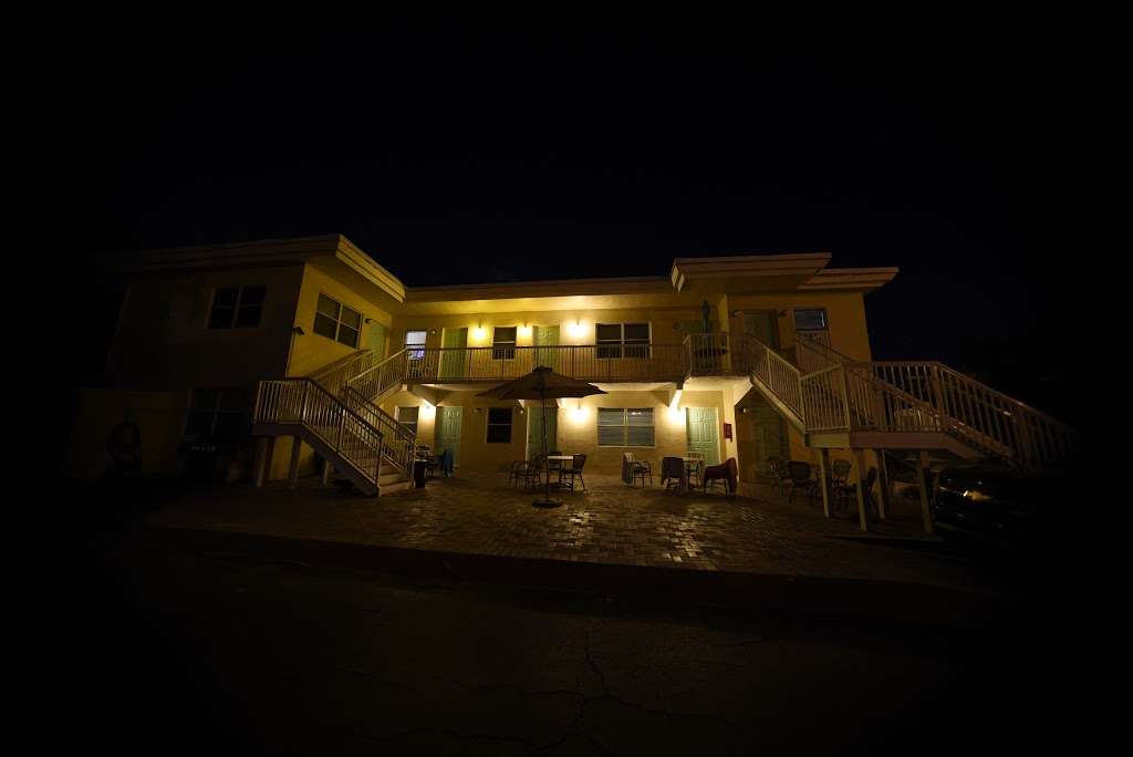 Southwinds Inn | 322 Oregon St, Hollywood, FL 33019, USA | Phone: (954) 744-4210