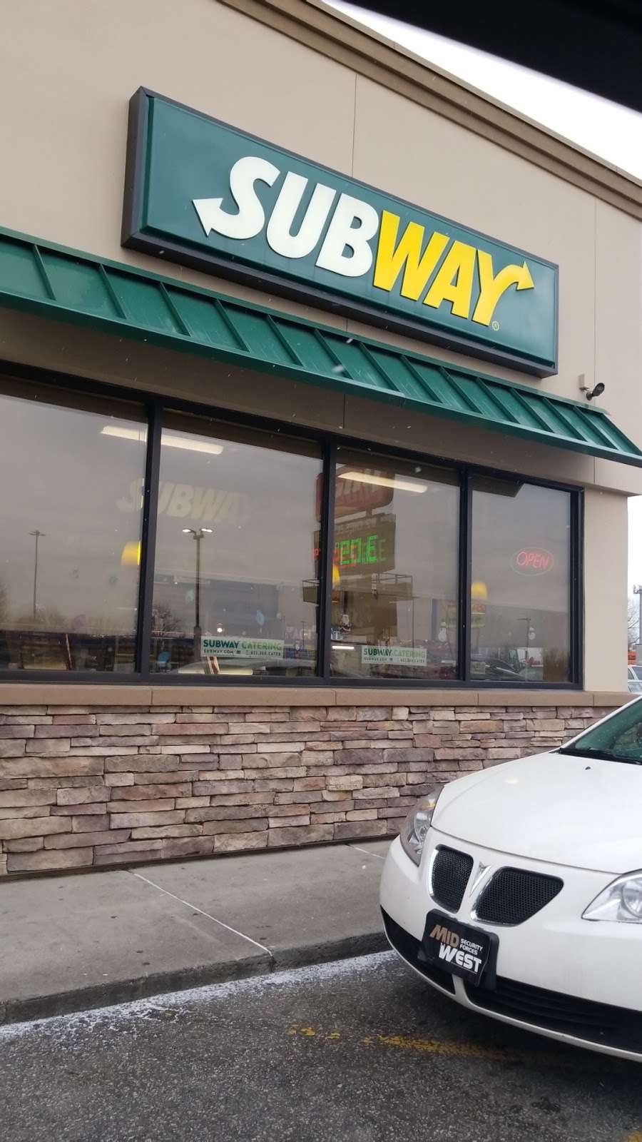 Subway | 2501 Burr St, Gary, IN 46406, USA | Phone: (219) 844-4161