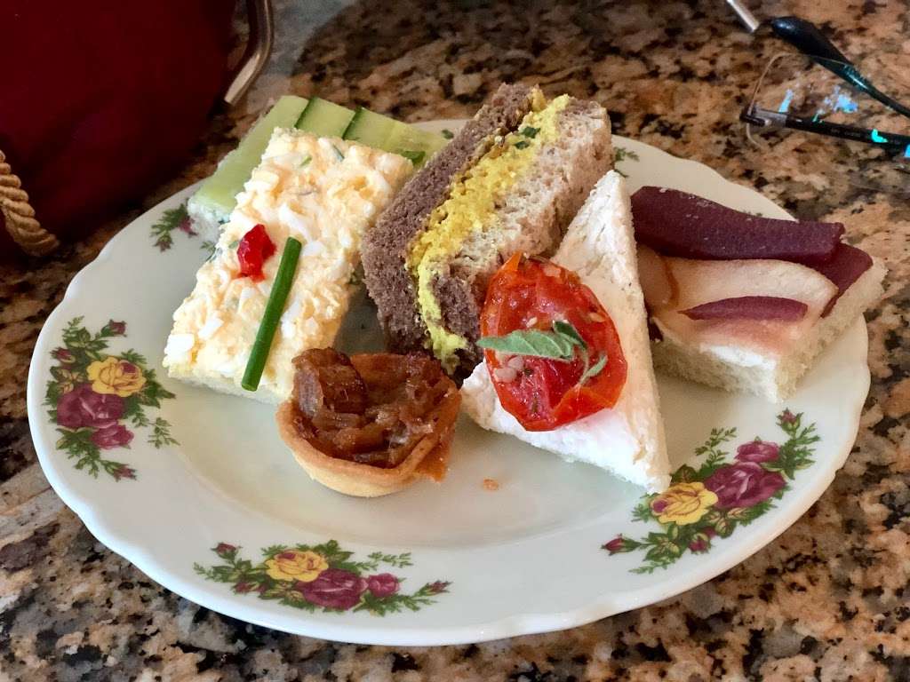 Garden View Tea Room | 4401 Floridian Way, Orlando, FL 32830, USA | Phone: (407) 939-3463