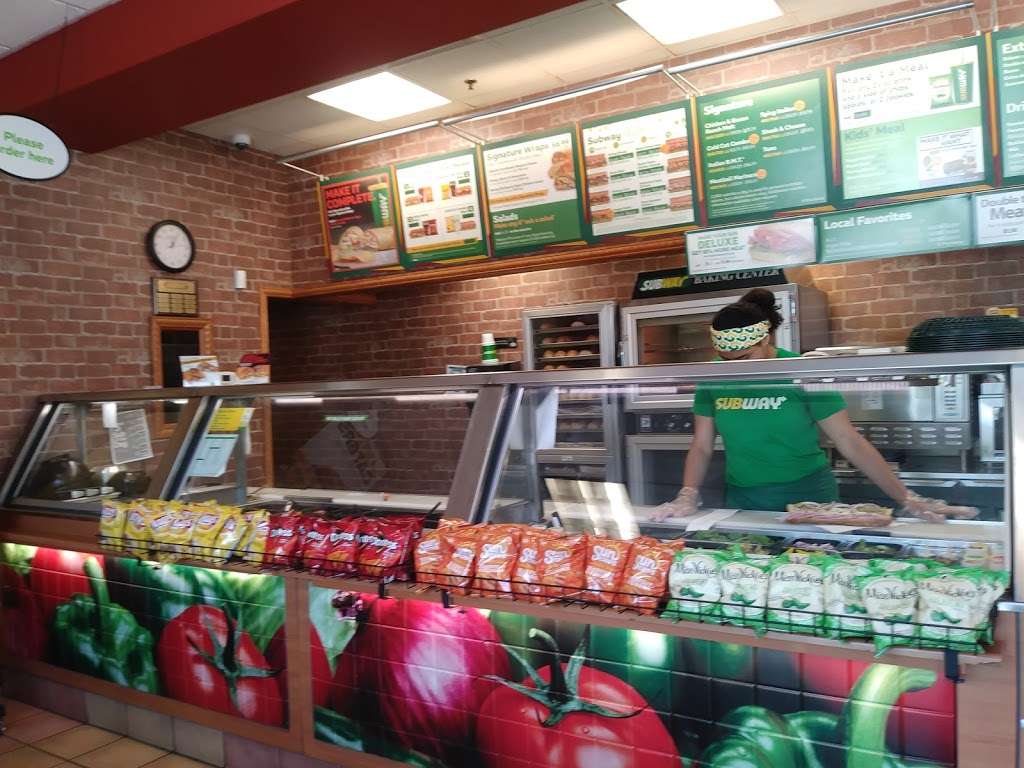 Subway Restaurants | Vista Lakes Center, 6457 S Chickasaw Trail A107, Orlando, FL 32819, USA | Phone: (407) 243-2610