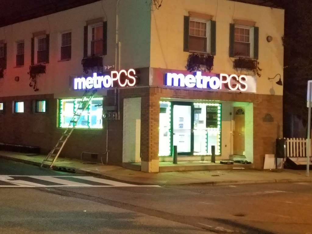 Metro by T-Mobile | 167 Belmont Ave, Haledon, NJ 07508, USA | Phone: (973) 782-4111 Metro by T-Mobile | 167 Belmont Ave, Haledon, NJ 07508, USA | Phone: (973) 782-4111