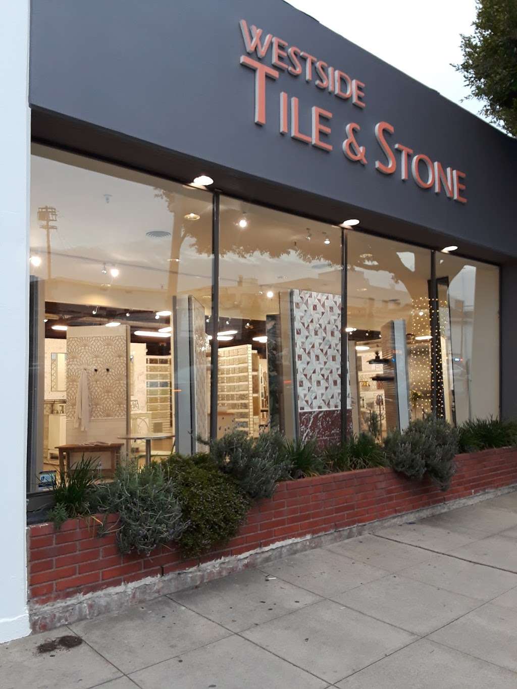 Westside Tile & Stone - Beverly Hills | 331 N Robertson Blvd, Beverly Hills, CA 90211, USA | Phone: (310) 276-9222