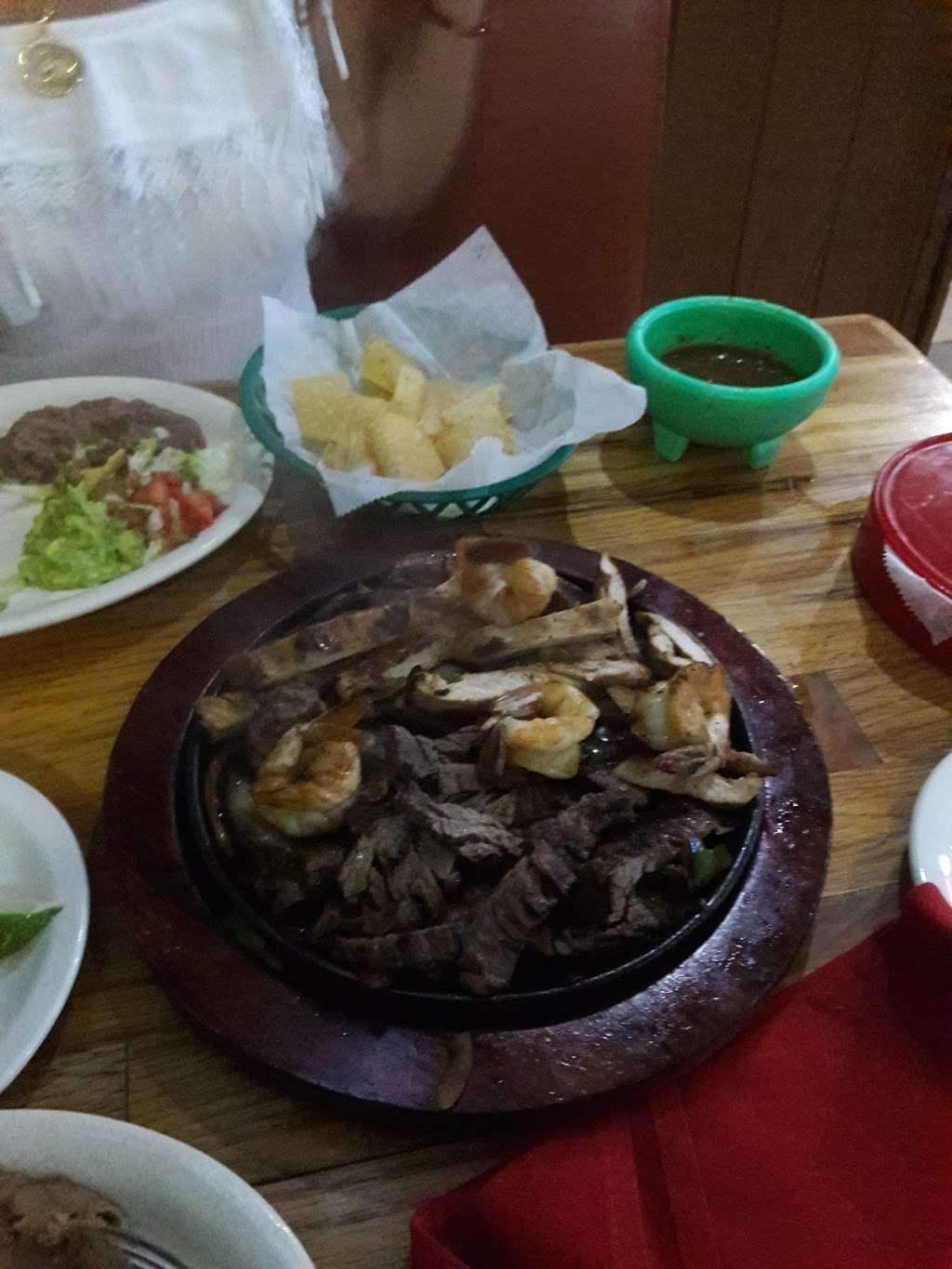 Los Caporales Mexican Restaurant | 18718 TX-249, Houston, TX 77070, USA | Phone: (281) 477-6215