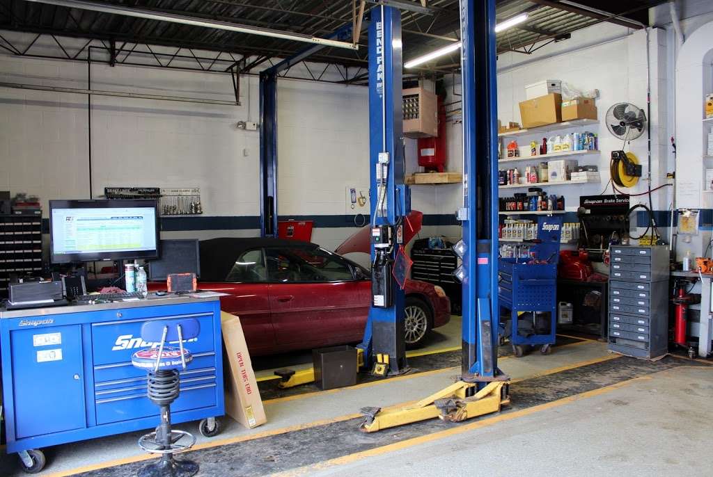 Sunset Tire & Auto Repair # 2 | 11 Waukegan Rd, Lake Bluff, IL 60044 | Phone: (847) 482-0088