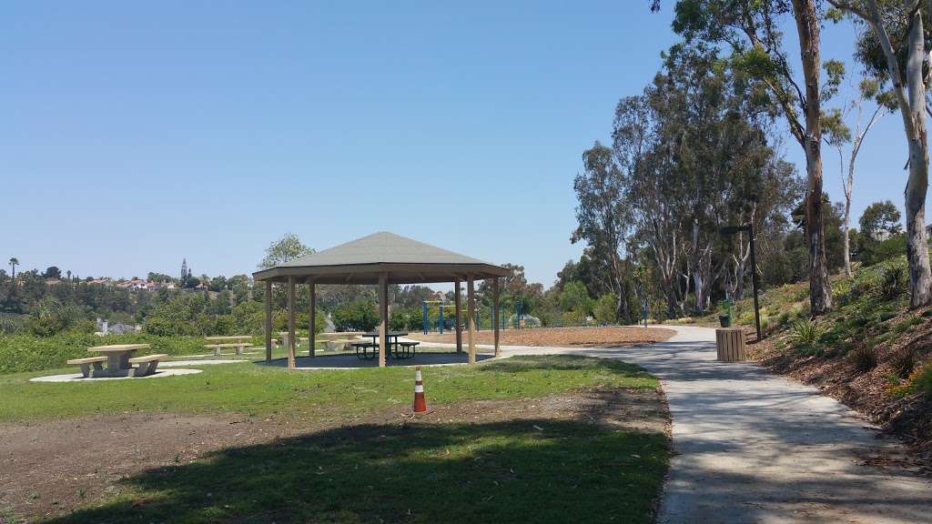 Cool Park & Trail | Avenida De La Plata, Oceanside, CA 92056, USA