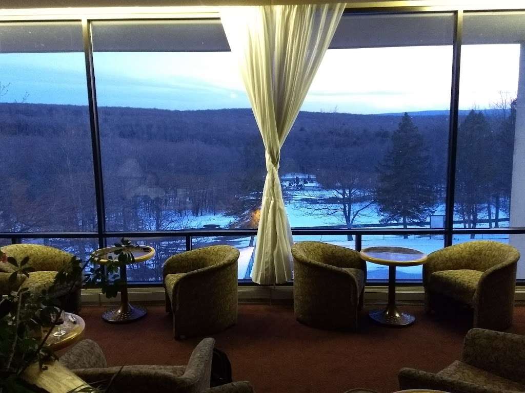 Mountain Laurel Resort | 81 Tree Tops Drive, White Haven, PA 18661 | Phone: (570) 443-8411