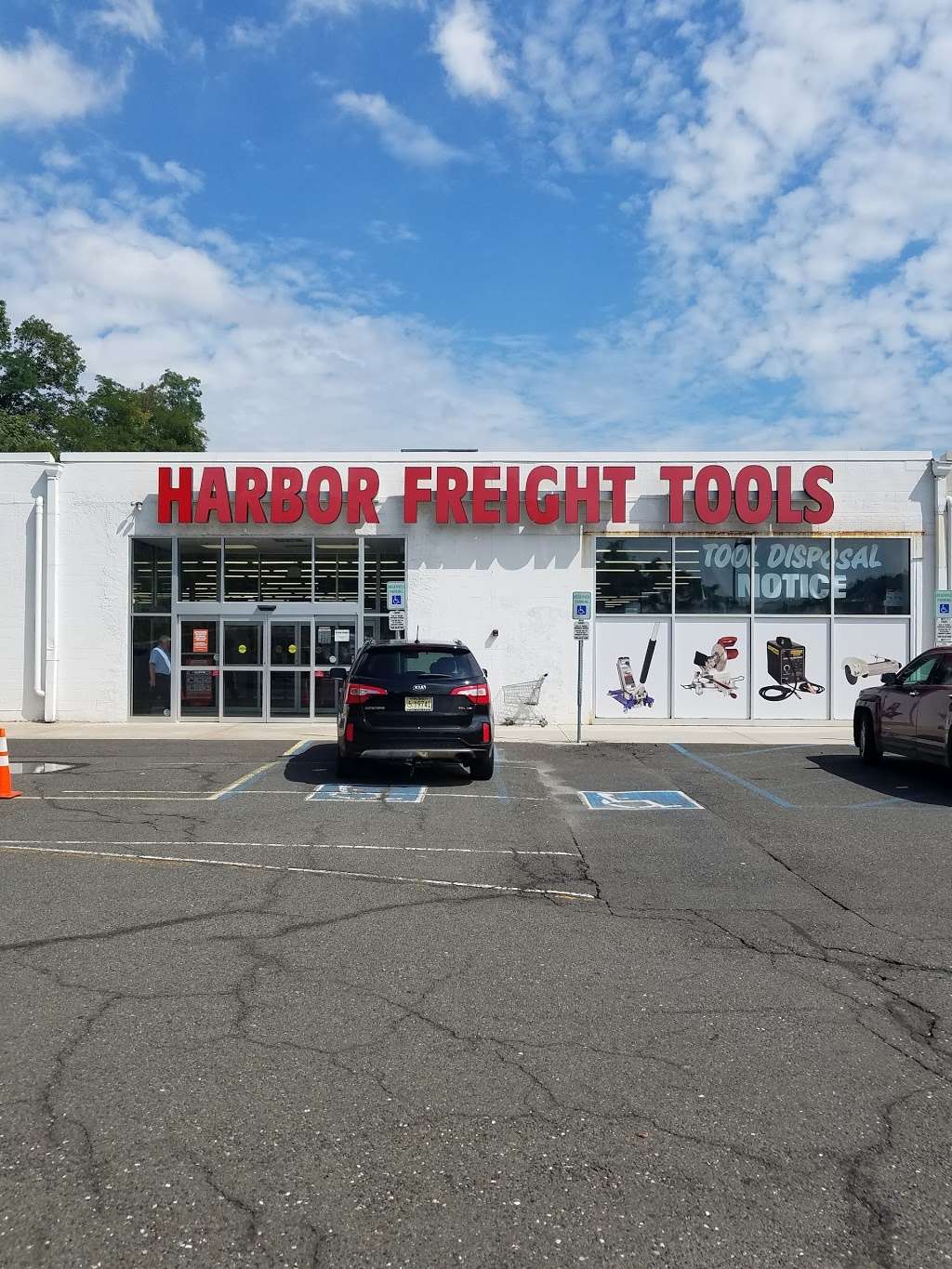 Harbor Freight Tools | 270 US-22, Green Brook Township, NJ 08812, USA | Phone: (732) 752-1938