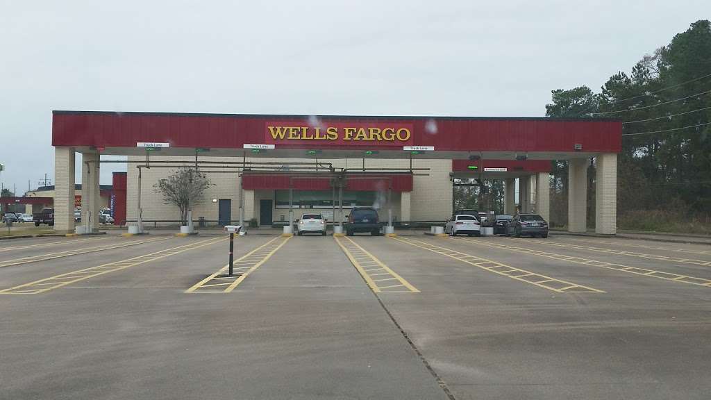 Wells Fargo Drive-Up Bank | 22475 Community Dr, New Caney, TX 77357, USA | Phone: (832) 432-2195