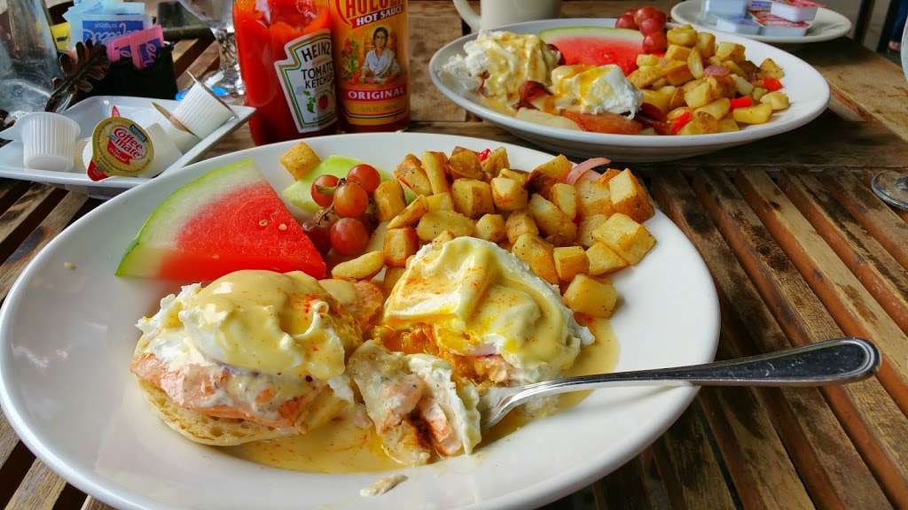 The Grill At Antlers Inn | 26125 CA-189, Twin Peaks, CA 92391, USA | Phone: (909) 336-2600