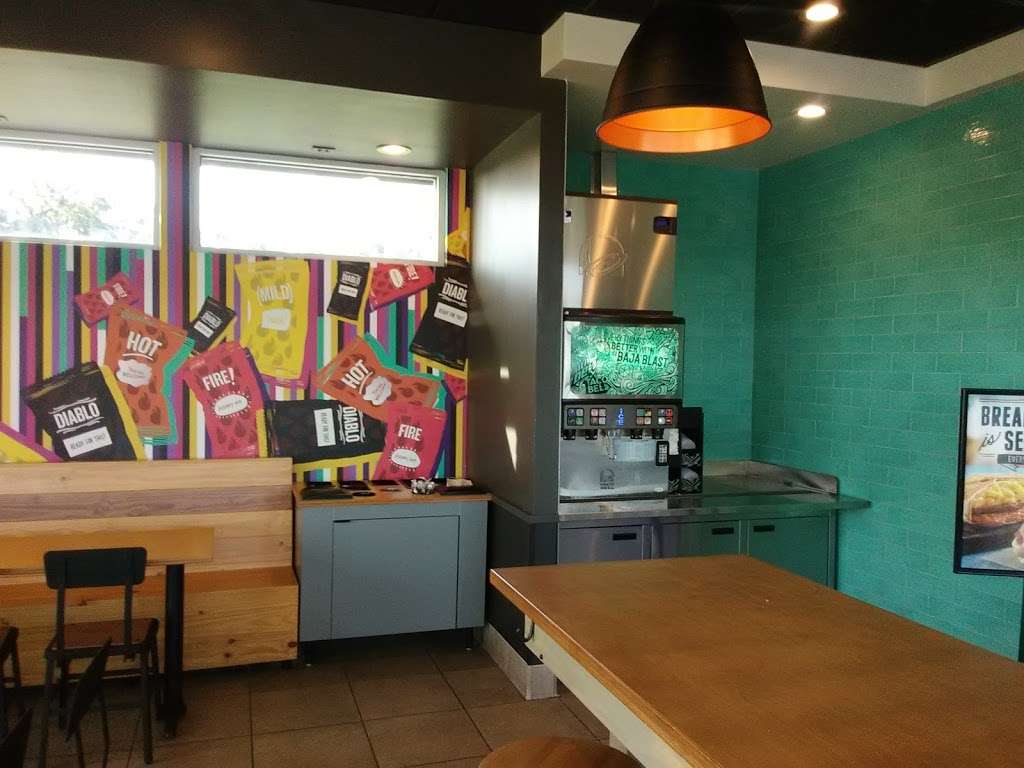 Taco Bell | 3270 Pleasant Hill Rd, Kissimmee, FL 34746, USA | Phone: (321) 697-0011