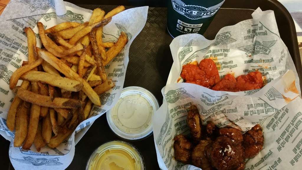 Wingstop | 121 Curtner Ave #30, San Jose, CA 95125, USA | Phone: (408) 275-9464