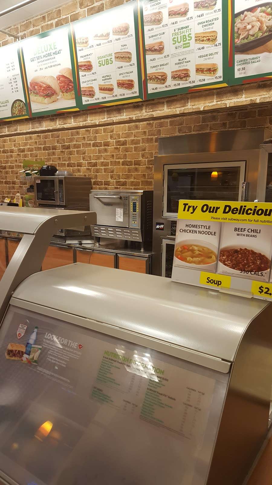 Subway Restaurants | 2634 Sutton Rd, Hoffman Estates, IL 60192, USA | Phone: (847) 645-0300