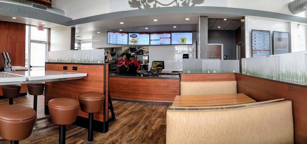 Wendys | 9806 Fry Rd, Cypress, TX 77433, USA | Phone: (281) 758-8815