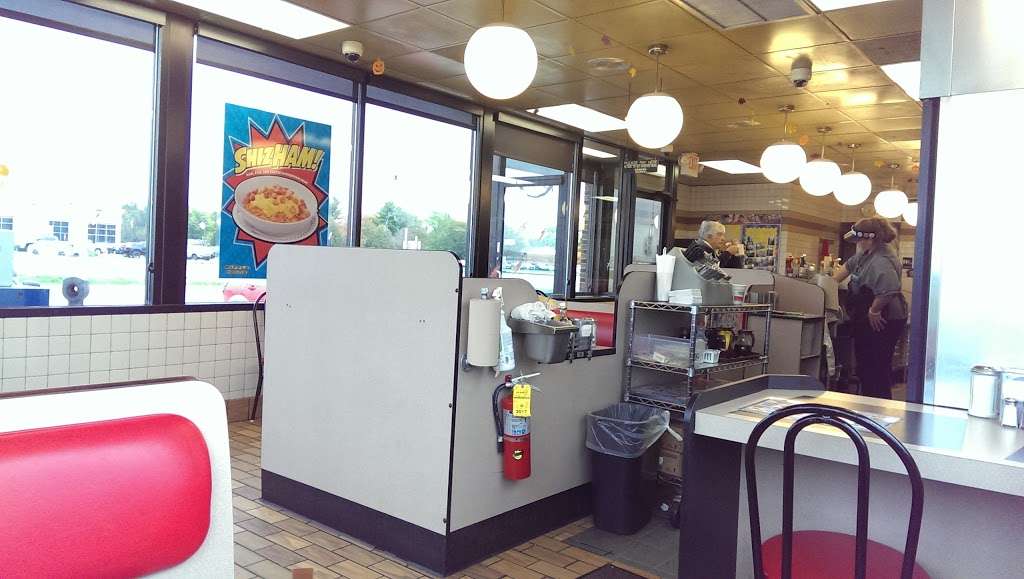 Waffle House | 10220 N. Us 31 &, I65, Taylorsville, IN 47280, USA | Phone: (812) 526-5201