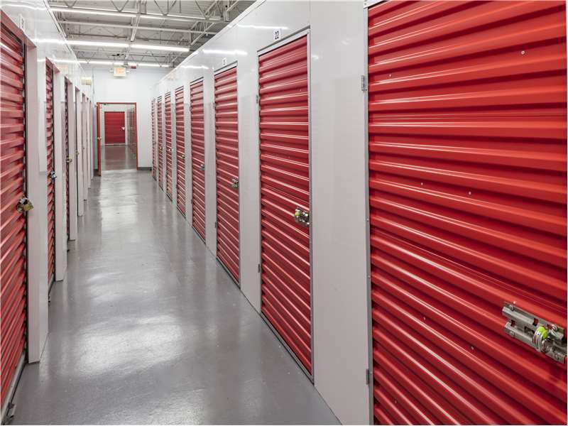 Extra Space Storage | 8001 Newell St, Silver Spring, MD 20910 | Phone: (301) 588-8876