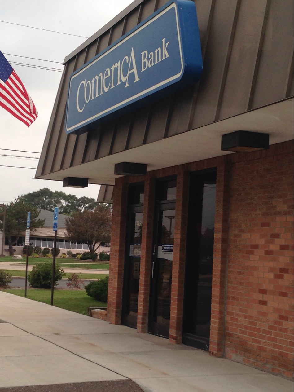 Comerica Bank | 1955 18 Mile Rd, Sterling Heights, MI 48314, USA | Phone: (586) 739-4435