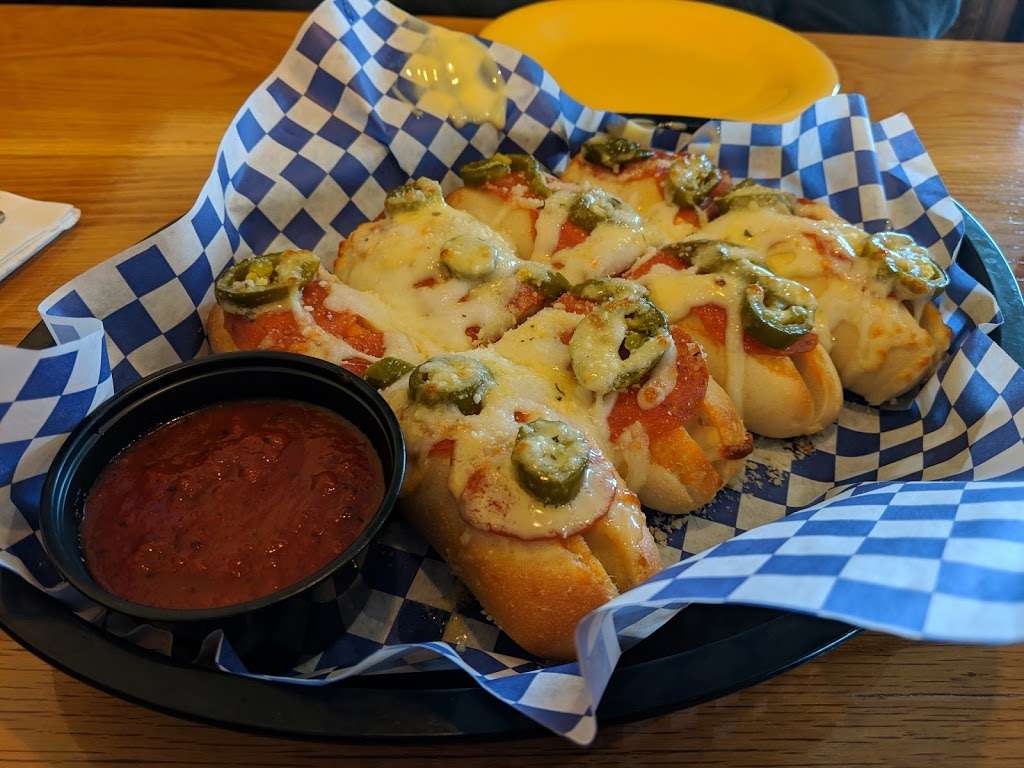 Brick Oven Pizza Co. | 3601 Center St #108, Deer Park, TX 77536 | Phone: (832) 324-4172