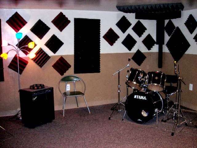 Face The Music: Rehearsal & Teaching Studios | 8508 Lansdowne Ave, Upper Darby, PA 19082 | Phone: (484) 452-6166