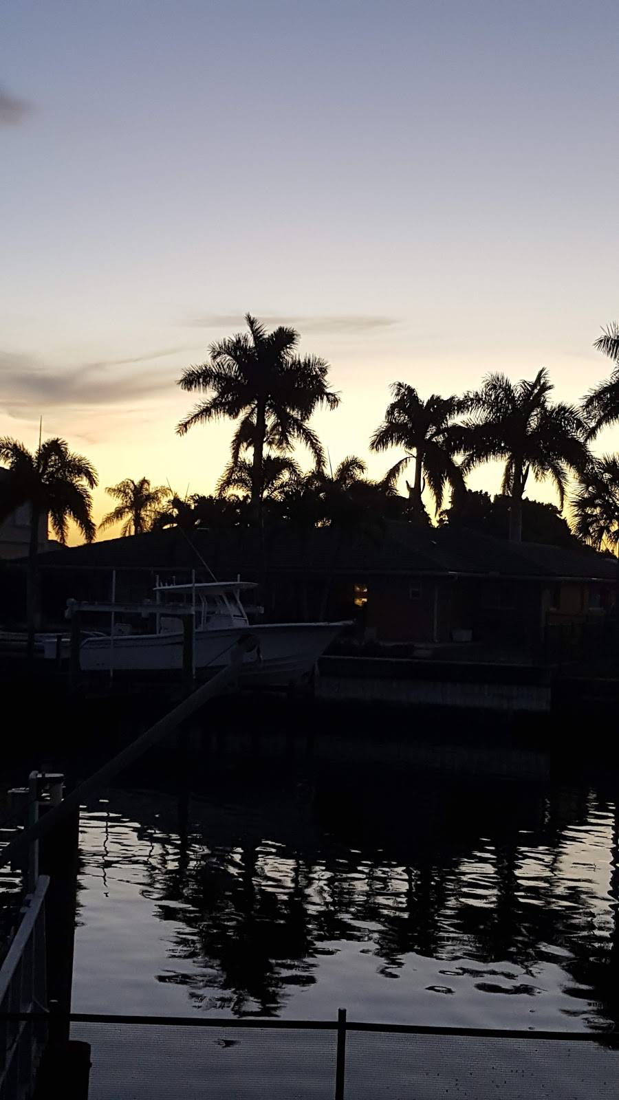 Tropical Paradise Properties | 2096 Massachusetts Ave NE, St. Petersburg, FL 33703, USA | Phone: (914) 527-5947