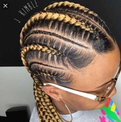 African hair braiding by Alvine | 108 W Tabor Rd, Philadelphia, PA 19120, USA | Phone: (267) 504-8573