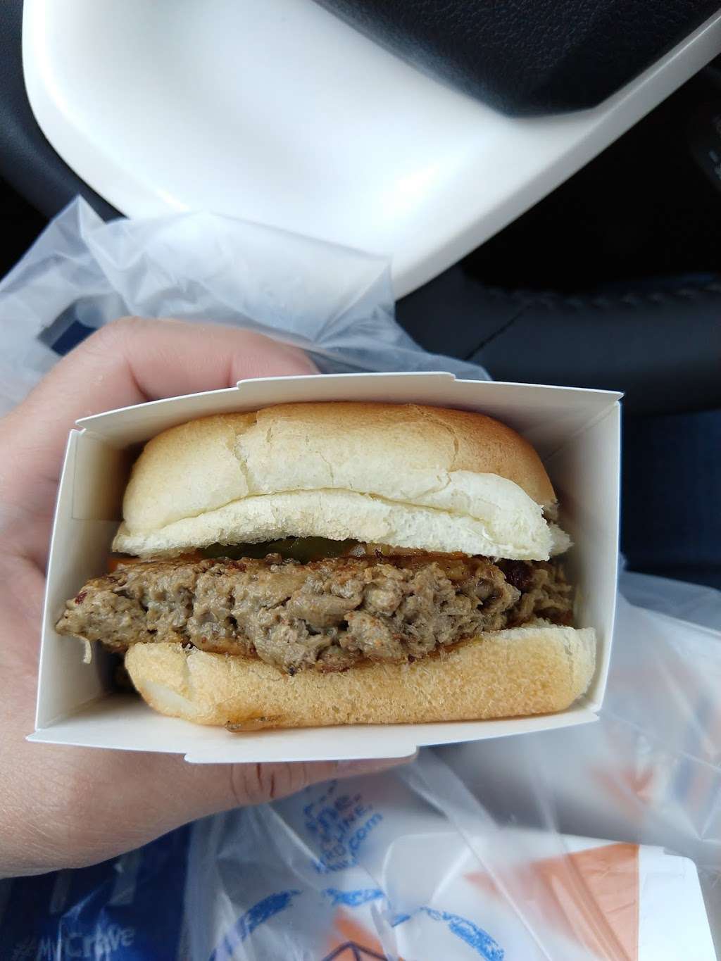 White Castle | 4053 US-1, Monmouth Junction, NJ 08852, USA | Phone: (732) 274-0010