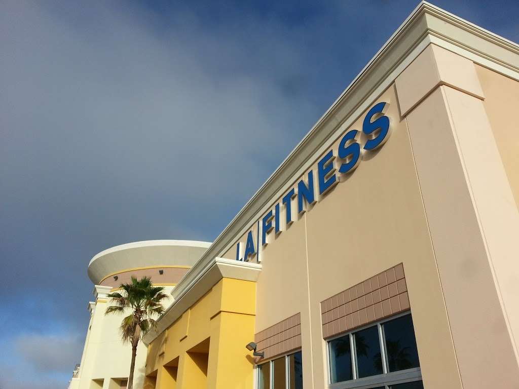 LA Fitness | 815 N Alafaya Trail, Orlando, FL 32828 | Phone: (407) 380-1526