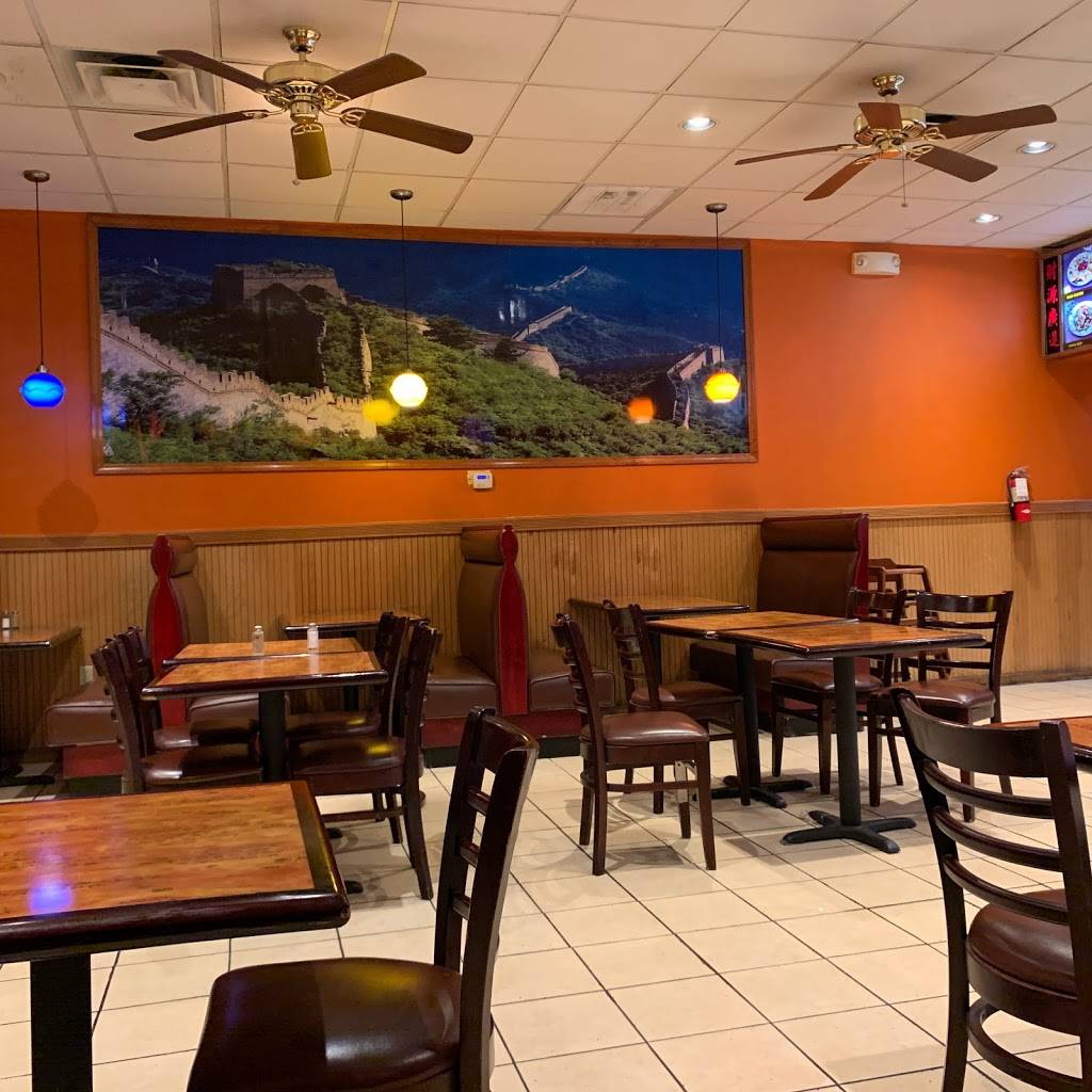 Great Wall | 2130 N Tyler Rd, Wichita, KS 67212, USA | Phone: (316) 721-8888