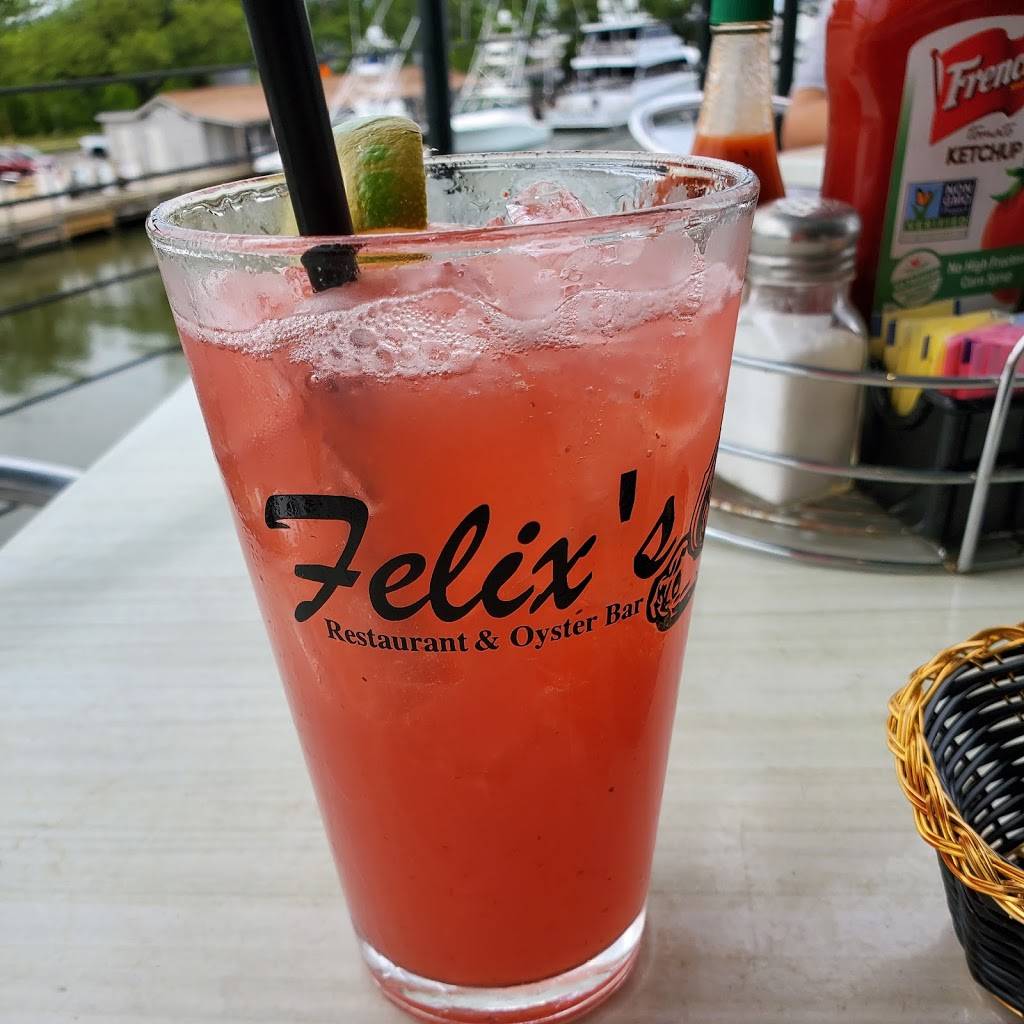 Felixs Restaurant & Oyster Bar | 7400 Lakeshore Dr, New Orleans, LA 70124, USA | Phone: (504) 304-4125