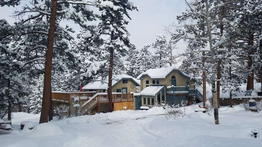 Romantic RiverSong Bed & Breakfast Inn | 1766 Lower Broadview Rd, Estes Park, CO 80517 | Phone: (970) 586-4666