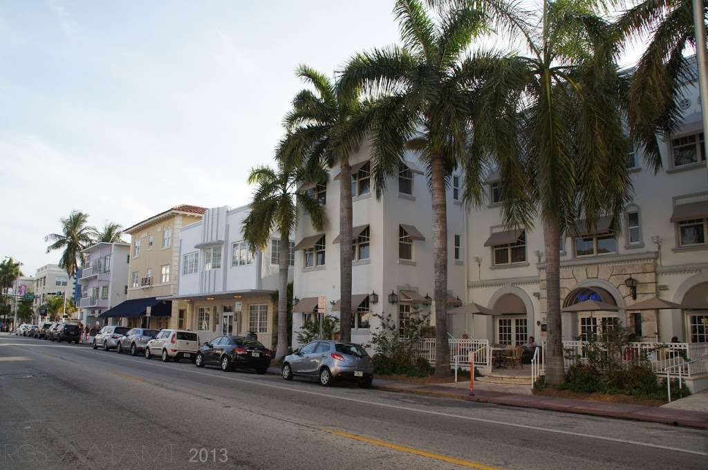 3rd Street Beach Yoga | 3rd St & Ocean Drive, Miami Beach, FL 33139, USA | Phone: (786) 529-6423