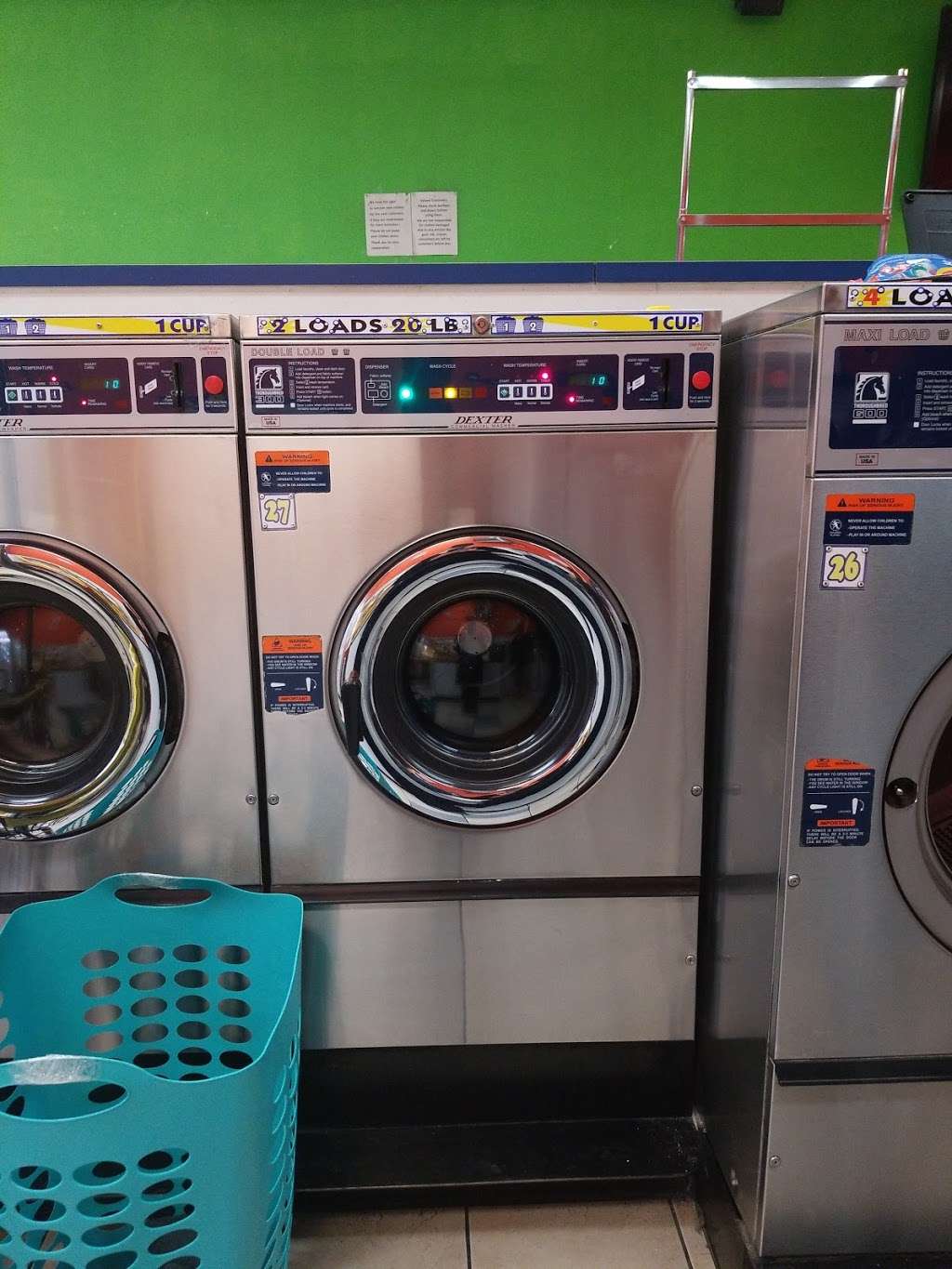 Coinless Laundry | 2102 E Highland Ave, San Bernardino, CA 92404, USA | Phone: (909) 864-4730