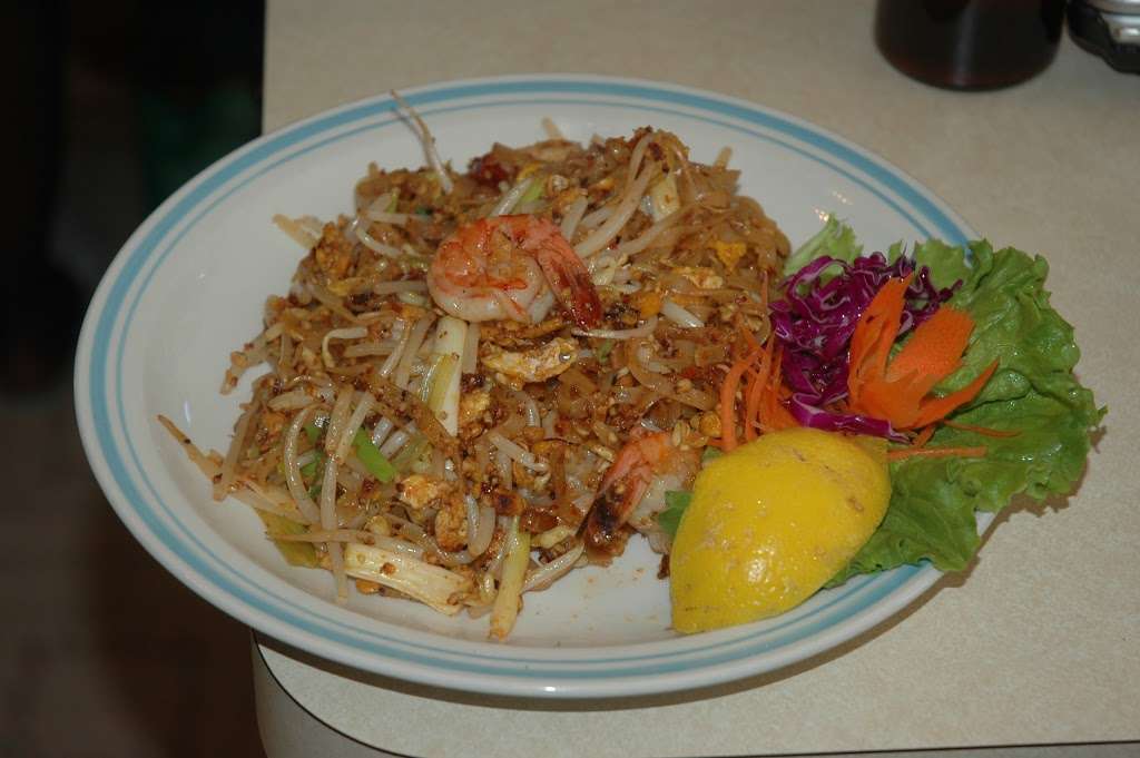 Fantastic Thai Restaurant | 12 Reagan St, Old Bridge, NJ 08857, USA | Phone: (732) 387-3623